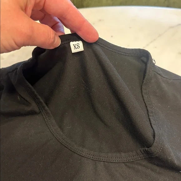 Classic Black Short-Sleeve Fit & Flare Dress with pockets size XS - Picture 3 of 7